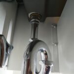 新しい排水金具取付