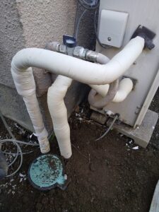 さいたま市見沼区で給湯管の一部交換と保温材巻き直しを行った完成後の様子