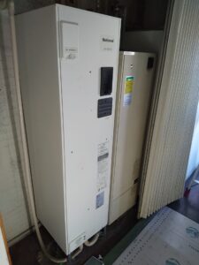 さいたま市南区で故障してお湯が使えなくなった交換前のナショナル製電気温水器