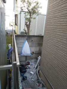 さいたま市北区のエコキュート交換工事で既設機器を撤去する前の様子
