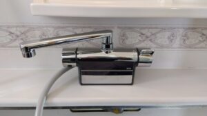 KVK FTB200DP1Tへ交換した浴室のサーモスタット式シャワー水栓